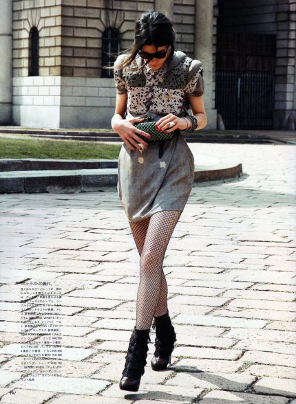 Tommy Ton for Vogue Nippon October 2010 Tommy Ton for Vogue Nippon October 2010